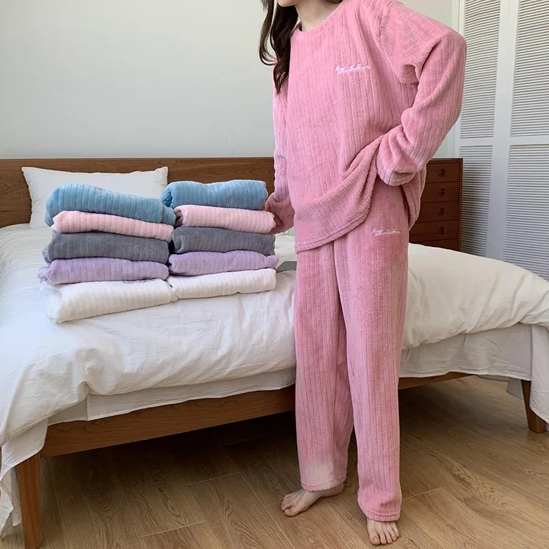 

Thickened Warm Sleepwear for Winter Coral Velvet Loose Wide-Leg Loungewear Pajamas 2 Piece Set Women Striped Nightwear