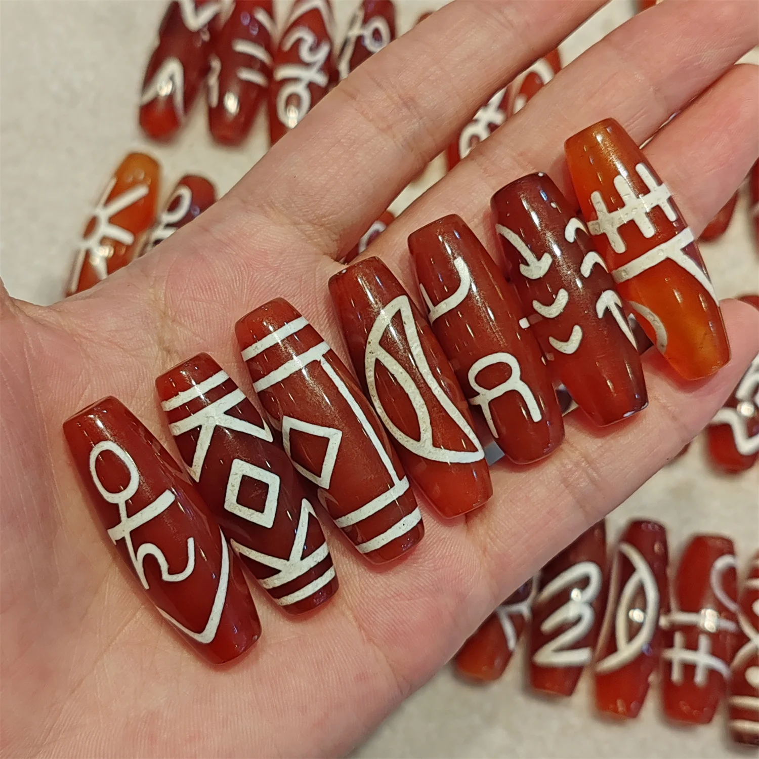 1pcs/lot Natural West Asian Beads Agate Beads Multiple patterns Red loose beads 40mm Bracelet necklace with beads Ethnic style