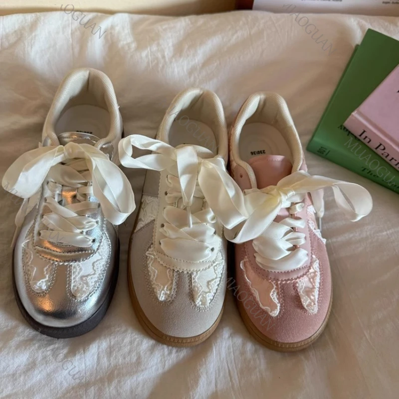 

Retro Women's Sneakers Fashion Casual Light Comfort Walking Women's Shoes Lace Up Flats No Slip Simple Designer Ladies Footwears