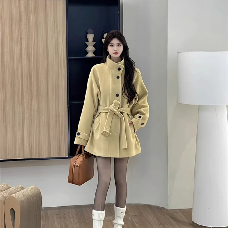 

Winter Thick Woolen Coat for Women Long-Sleeved Black High-End Short Jacket Polo Collar Solid Color Luxury Outerwear