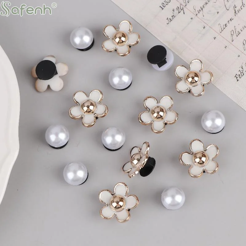

16PCS 1Set Fashion Shoe Charms Set Accessories Hole Shoe Buckle Summer Cute Pearl Daisies 3D Shoes Decorations