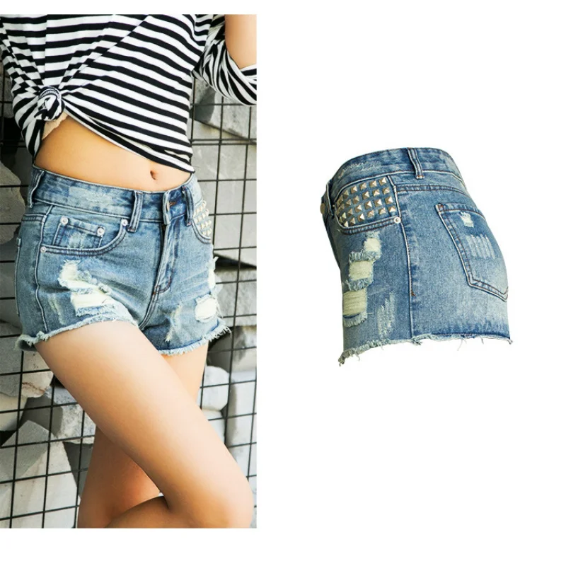 Women's Torn To Make Old Baggy, Wide-Legged Denim Shorts Summer Furred Shorts