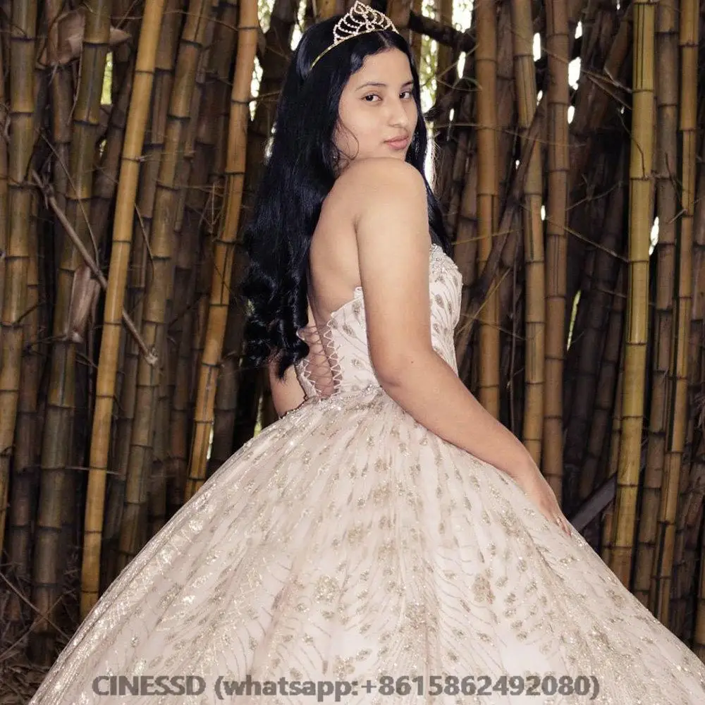 Vestidos brillantes De pavo real para quinceañera, Vestido De baile con apliques De cristal, sin mangas, cuentas De cristal, 15 y 16 años