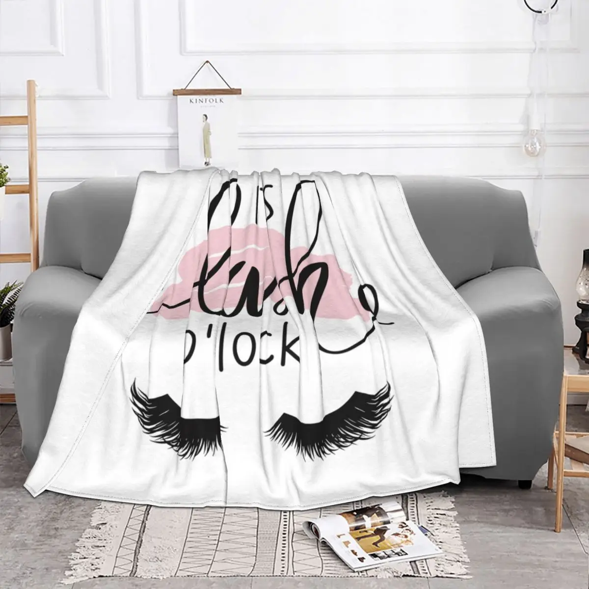 Eyelash It's Lash O'clock Fleece Throw Blankets Cartoon Closed Eyes Blanket for Bed Car Super Soft Bedding Throws