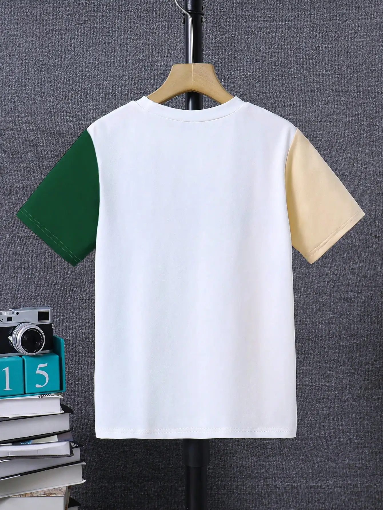 Short Sleeved T-Shirt For Boys Aged 7-13, Contrasting Colors In Summer, Fashionable And Affordable Children\'s Casual Top