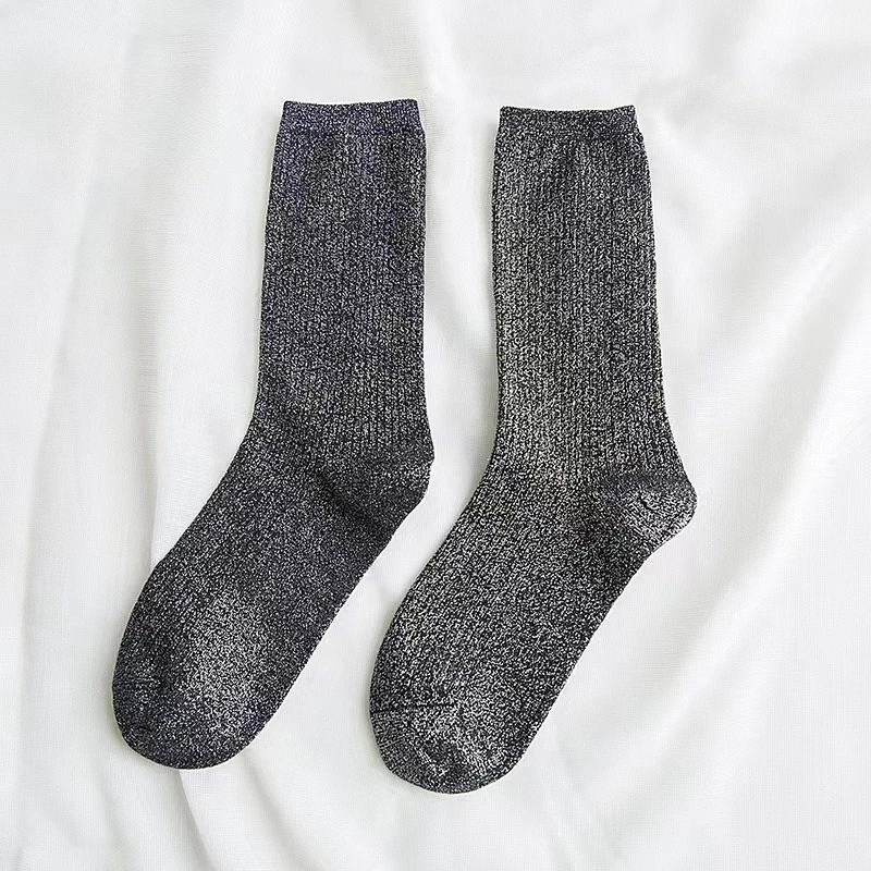 مجموعة المرأة لامعة كاندي الألوان مشرق بريق الجوارب أزياء المرأة الذهب والفضة جوارب محبوكة Harajuku ربيع الخريف الجوارب