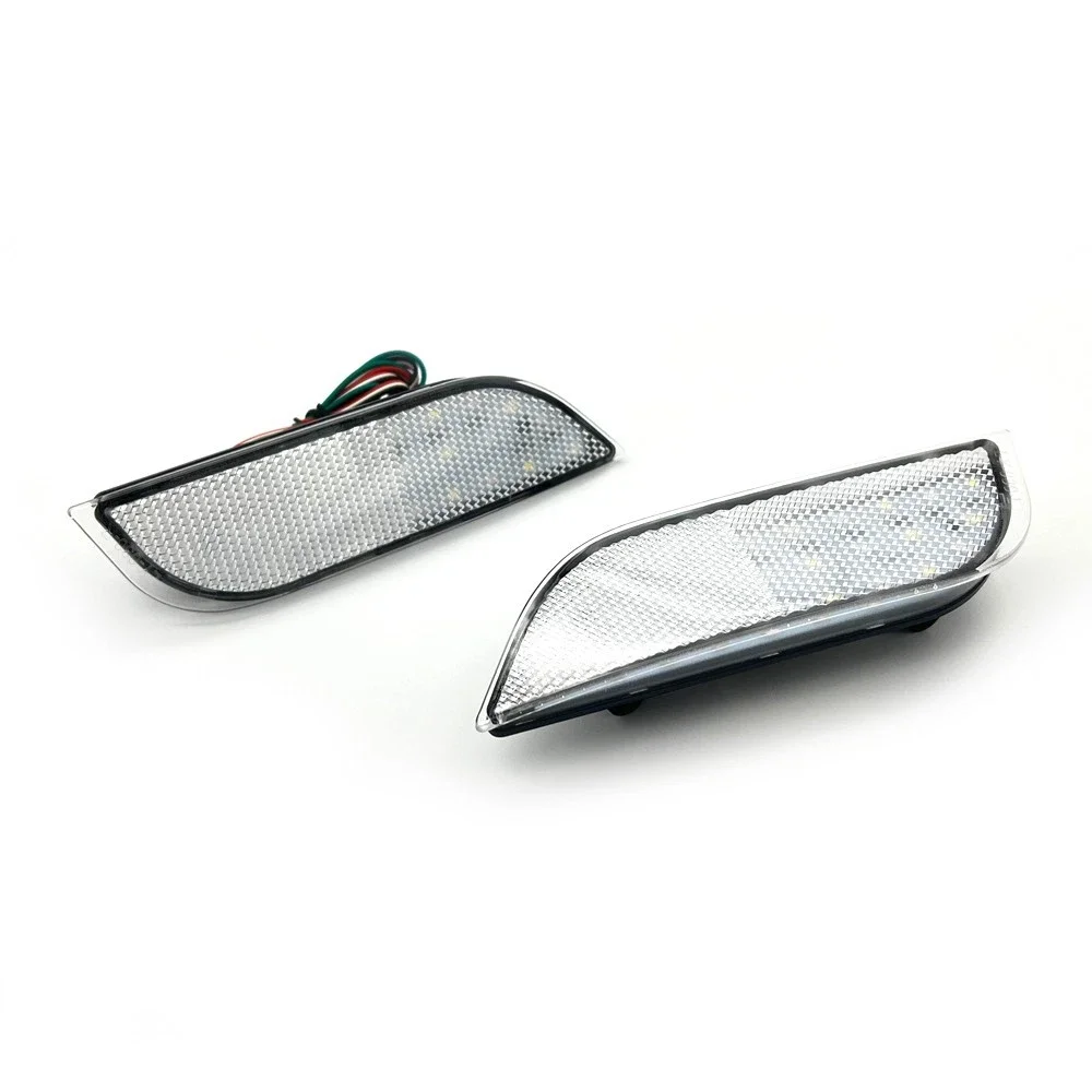 2x Clear LED Rear Bumper Reflector Lamp Brake Stop Reverse Driving Light For Subaru Impreza XV Crosstrek Legacy Exiga Levorg