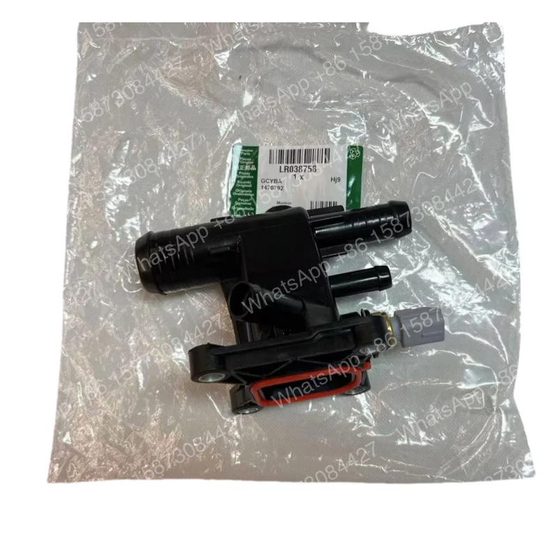 LR038758 LR025564 Engine Cooling Thermostat Interface Water Outlet Connector For LR2  2.0L 2.3L original