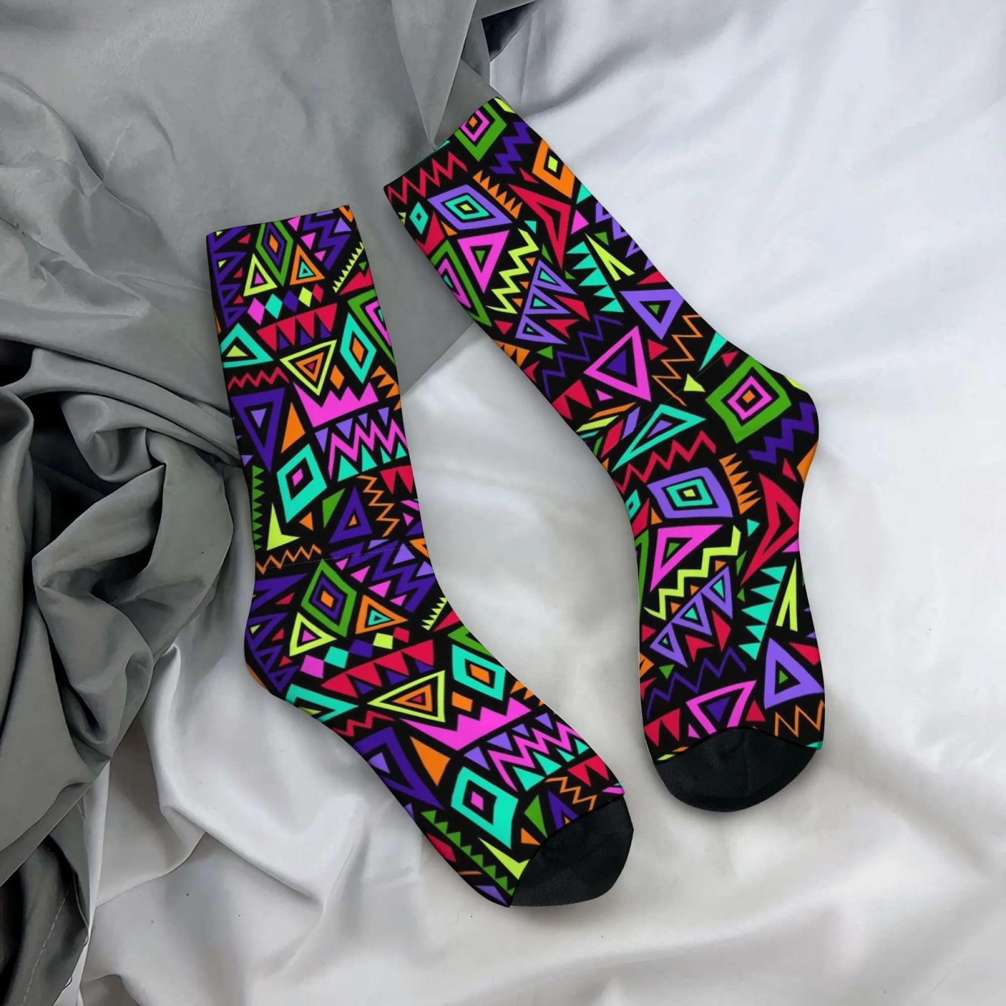Colorful Geometric Art Men's Socks Novelty Funny Hip-Hop Socks Harajuku Retro Comfortable Outdoor Casual Fashion Sports Socks