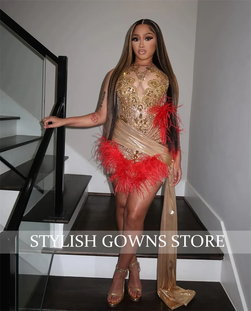 Gold Short Luxury Prom Dress For Black Girls 2024 Beaded Rhinestone Birthday Party Dresses Red Feathers Mini Cocktail Homecoming