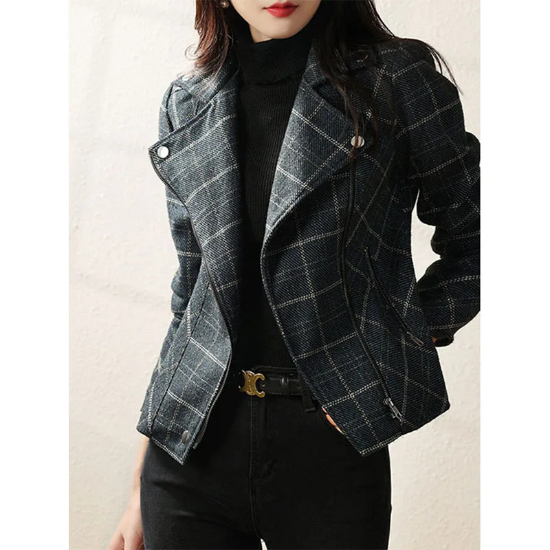 

2024 High-end Women's Jacket: French Woolen Plaid Short Coat - Unique Design, Fashionable and Slim Fit