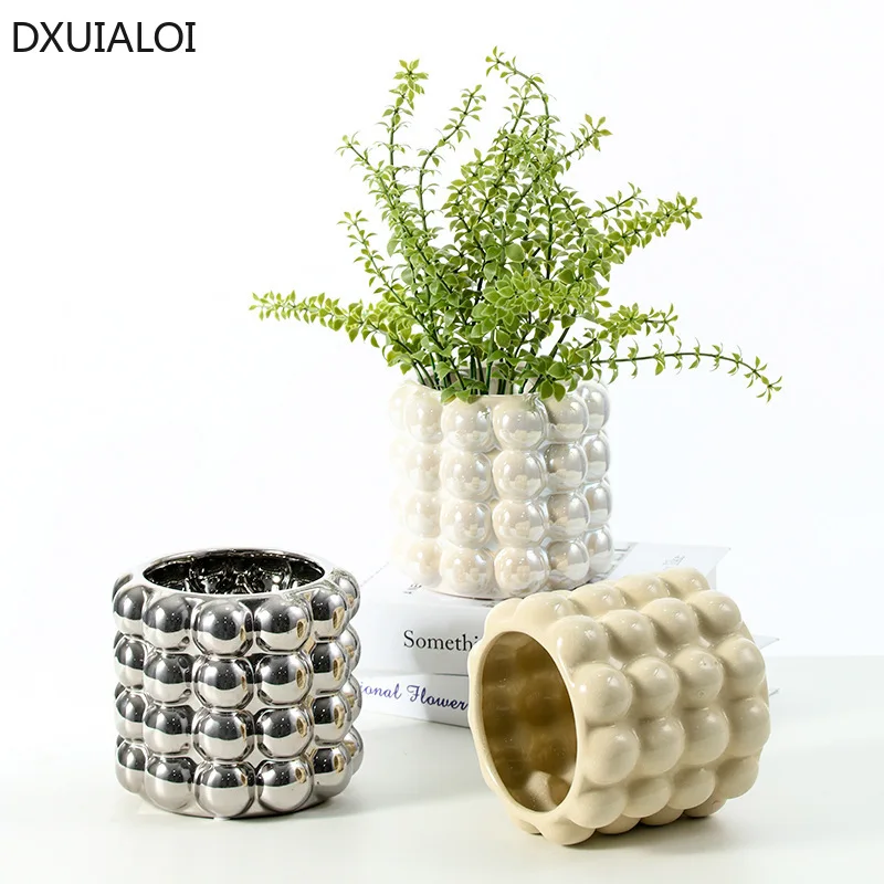 

Nordic style 3D ceramic vase Flower arrangement device Pen holder, makeup brush, storage jar flower pots home decor