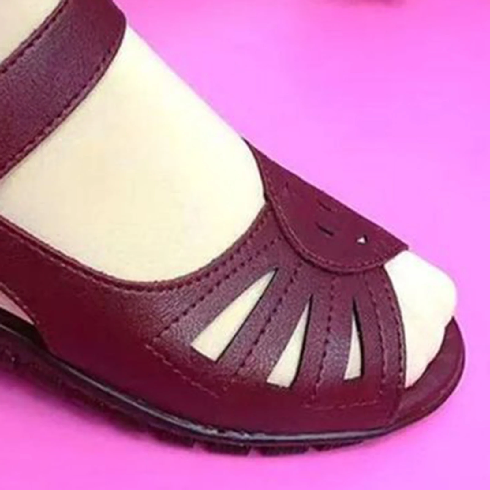 Elderly Flat  Sandals with Sticker Non Slipped and Wear Resistant Sandals Suitable for Going Beach Side Wear