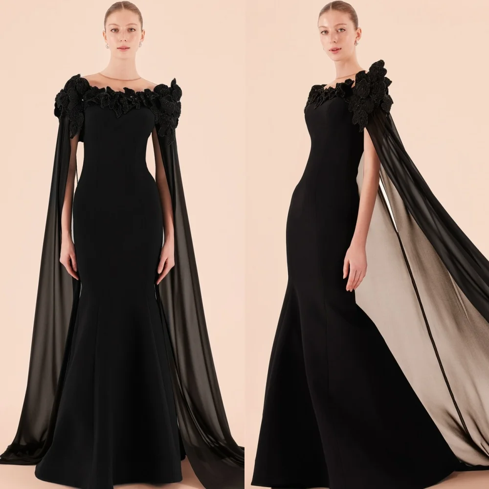 Aangepaste moderne zwarte chiffon avondjurken Klassieke strapless homecoming-jurken Eenvoudige sweep trein vestido de festa