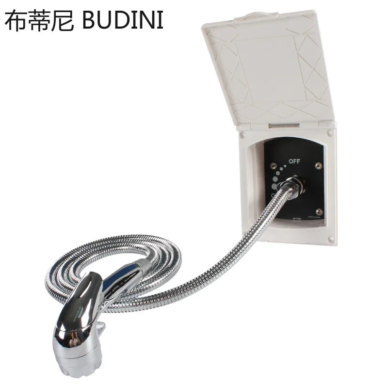 Внешняя душевая кассета с прижимным управлением для автофургонов, лодок и караванов.