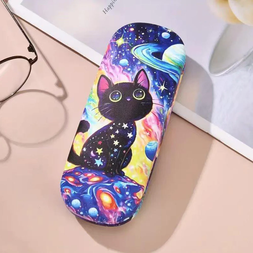 

Коробка для солнцезащитных очков из искусственной кожи, держатель для очков, портативная коробка для очков с черным котом для повседневного использования, дорожные аксессуары для ежедневного использования
