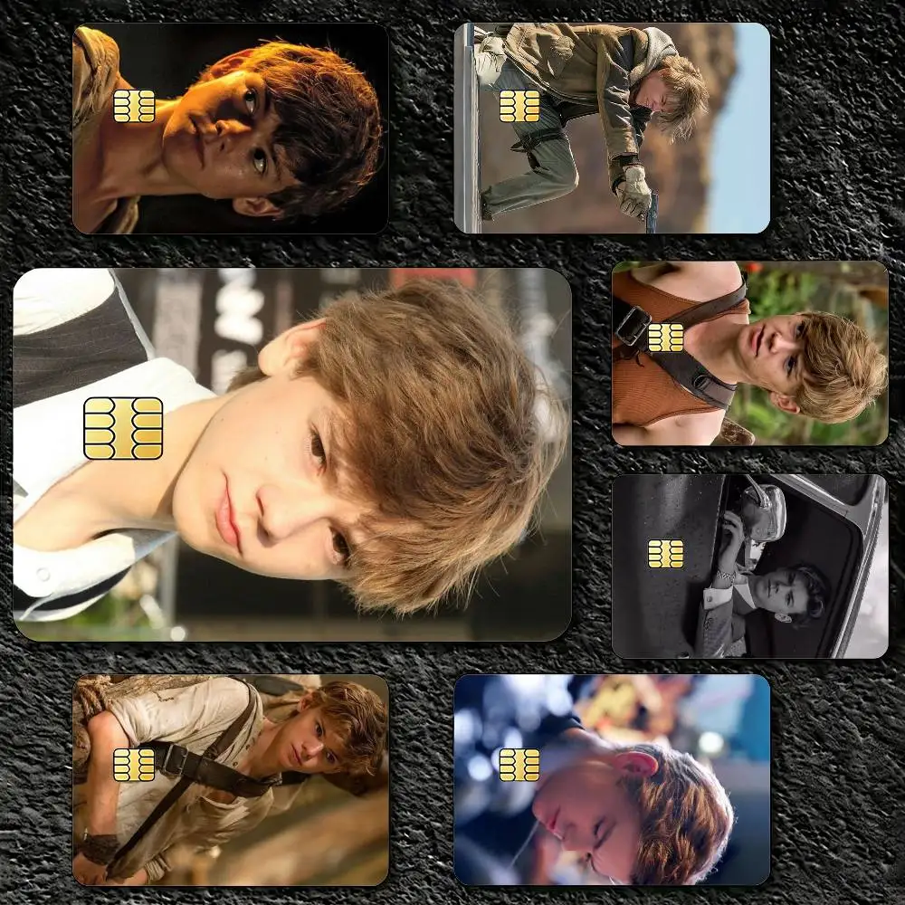 

M-Maze Newt R-Runners Decorative Waterproof Film Skin Cover Credit Card Stickers Debit Front Bank Bus Pass