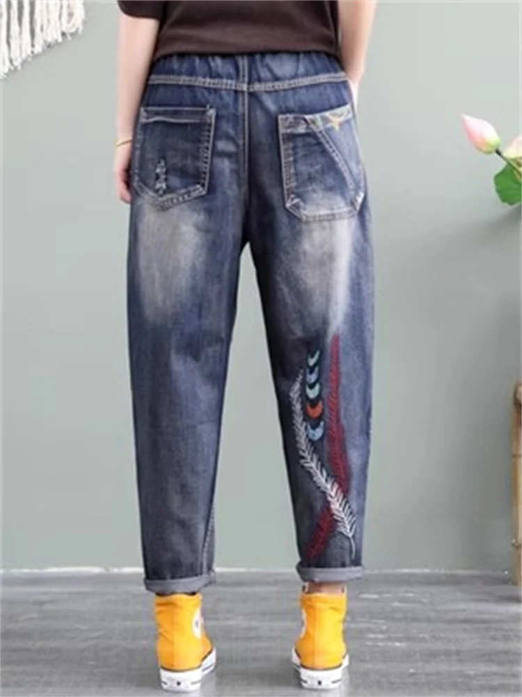 Retro Fitting Summer Denim Cropped Pants Women With Ethnic Style Embroidery Harlan Pants Embroidered Patchwork Patch Girl Pants