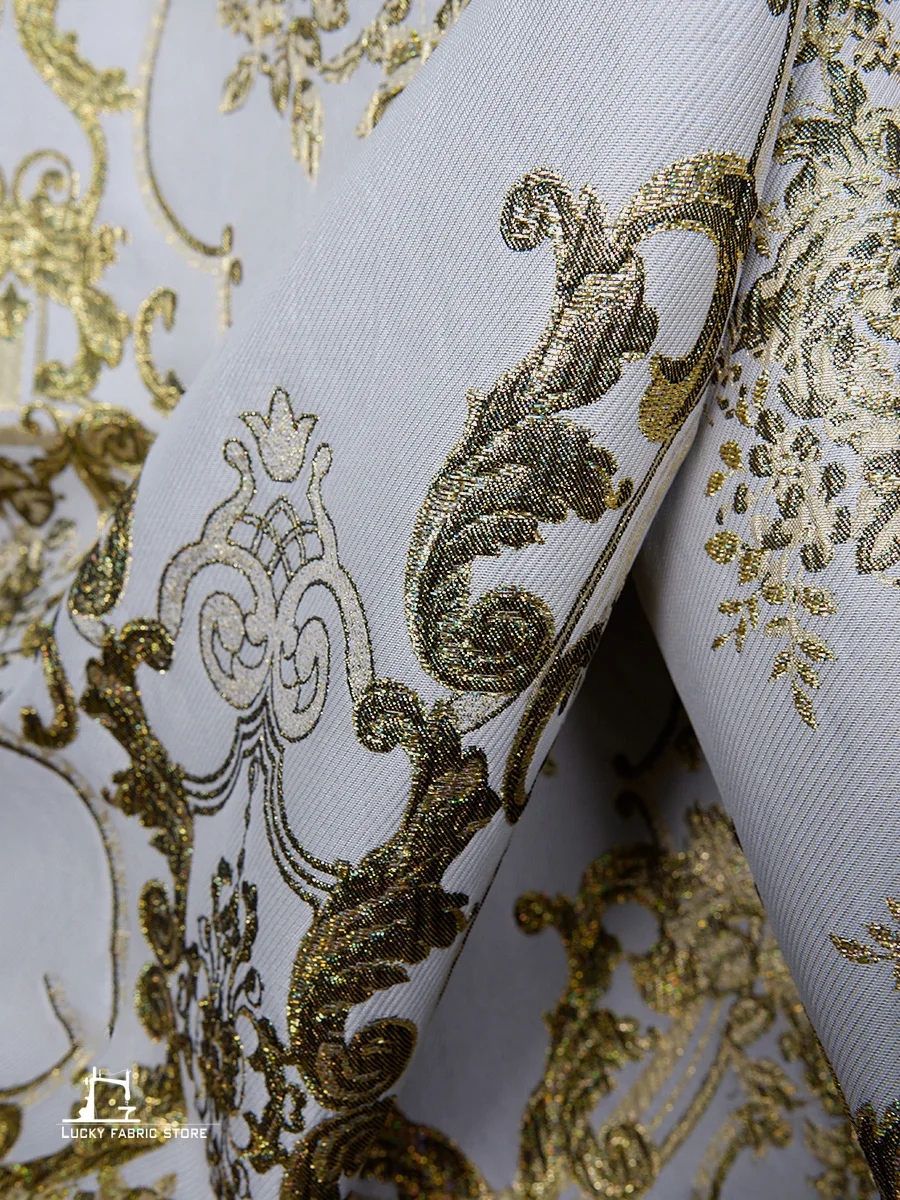 Classical European retro-style blended court fabric, bright silk three-dimensional texture embossed jacquard designer fabric