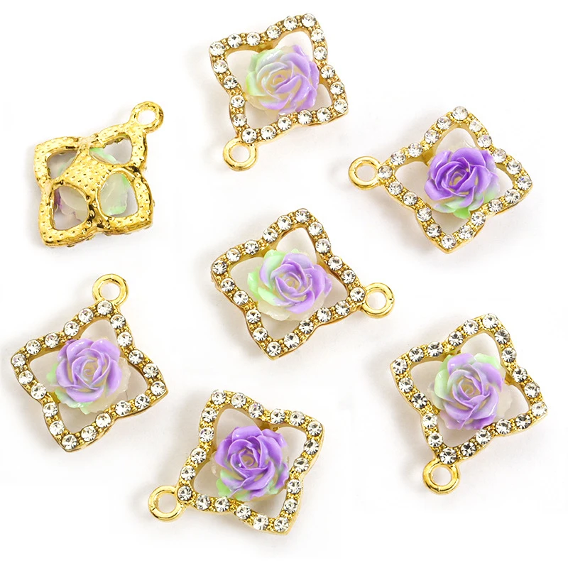 7Pieces Handmade four-leaf clover rose pendantDIYJewelry accessories, beaded bracelets, necklaces, and ornaments Party decoratio