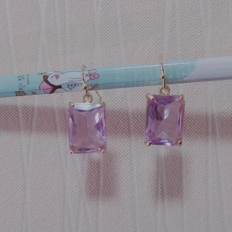Fashion Natural Amethyst Women\'s Earrings Perfect For Everyday Wear Or Gift Giving, Suitable For All Occasions