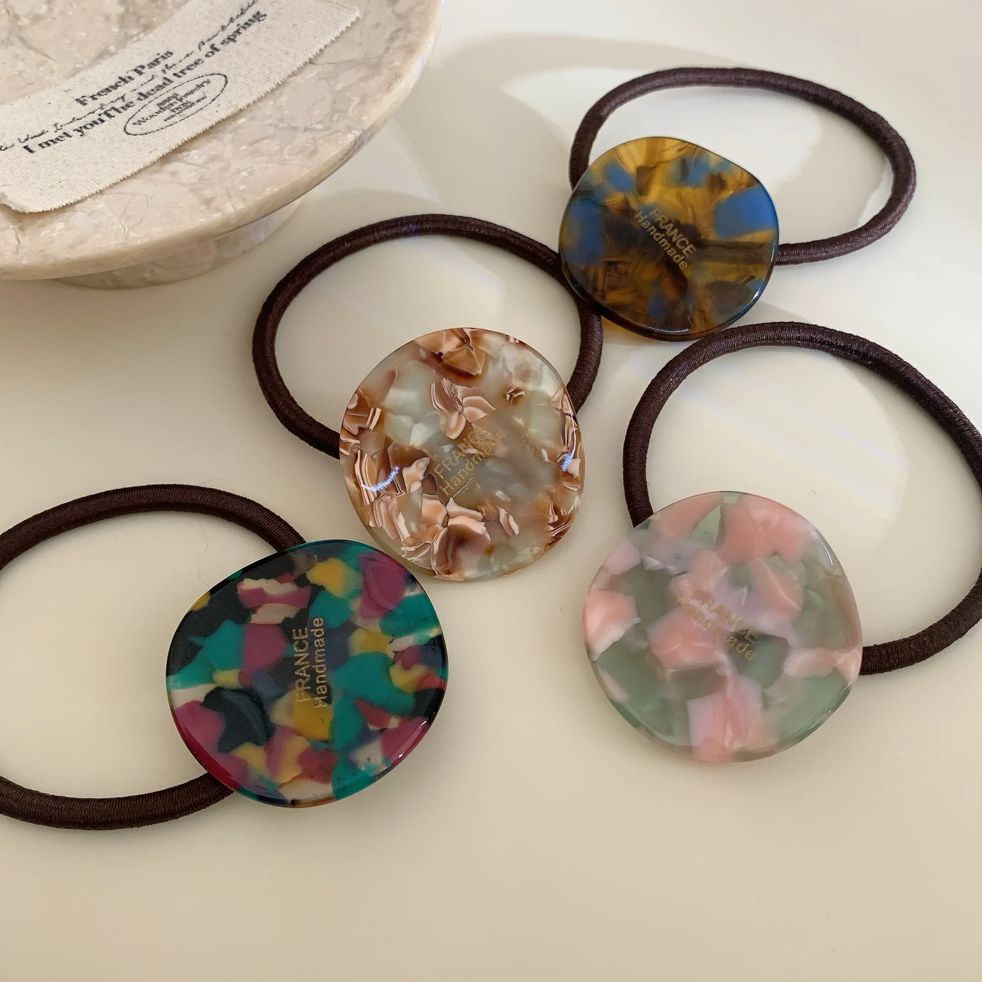 Wholesale 3.4CM Round Curved Tortoiseshell Acetic Acid Elastic Scrunchie Retro Leopard Hair Tie Ponytail Hair Accessories
