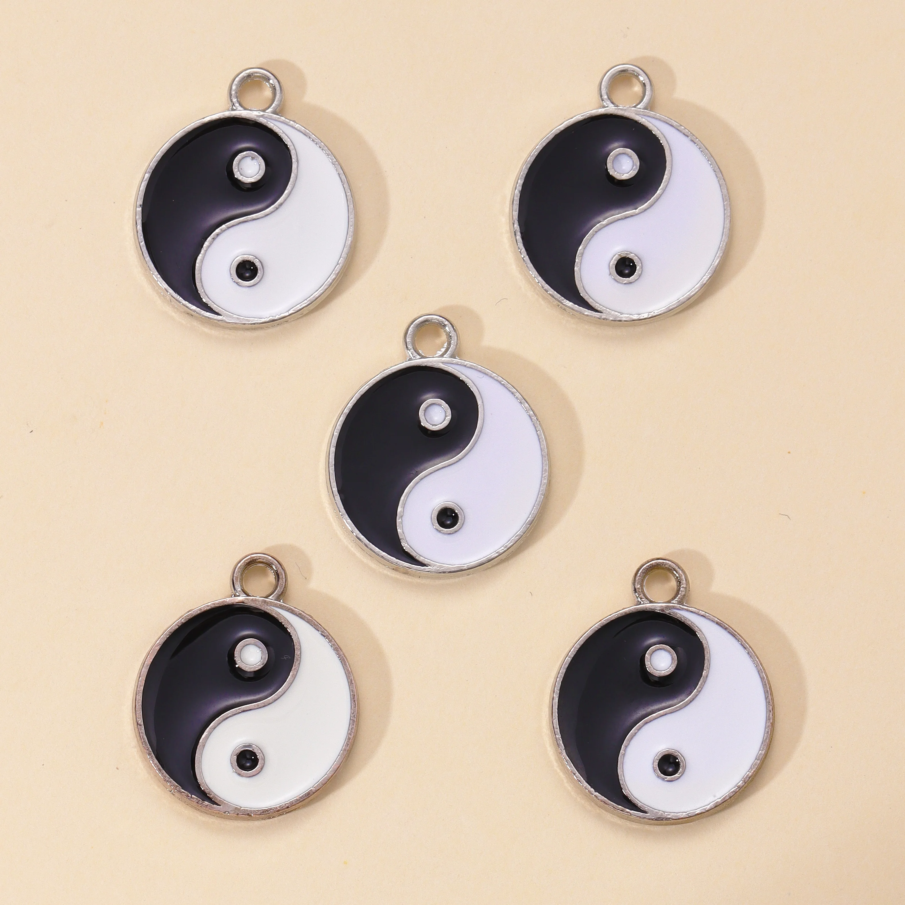 20Pcs Two-sided Enamel Black And White Taiji Bagua Charm Silver Color Alloy Gossip Pendant for Handmade Necklace Jewelry Making