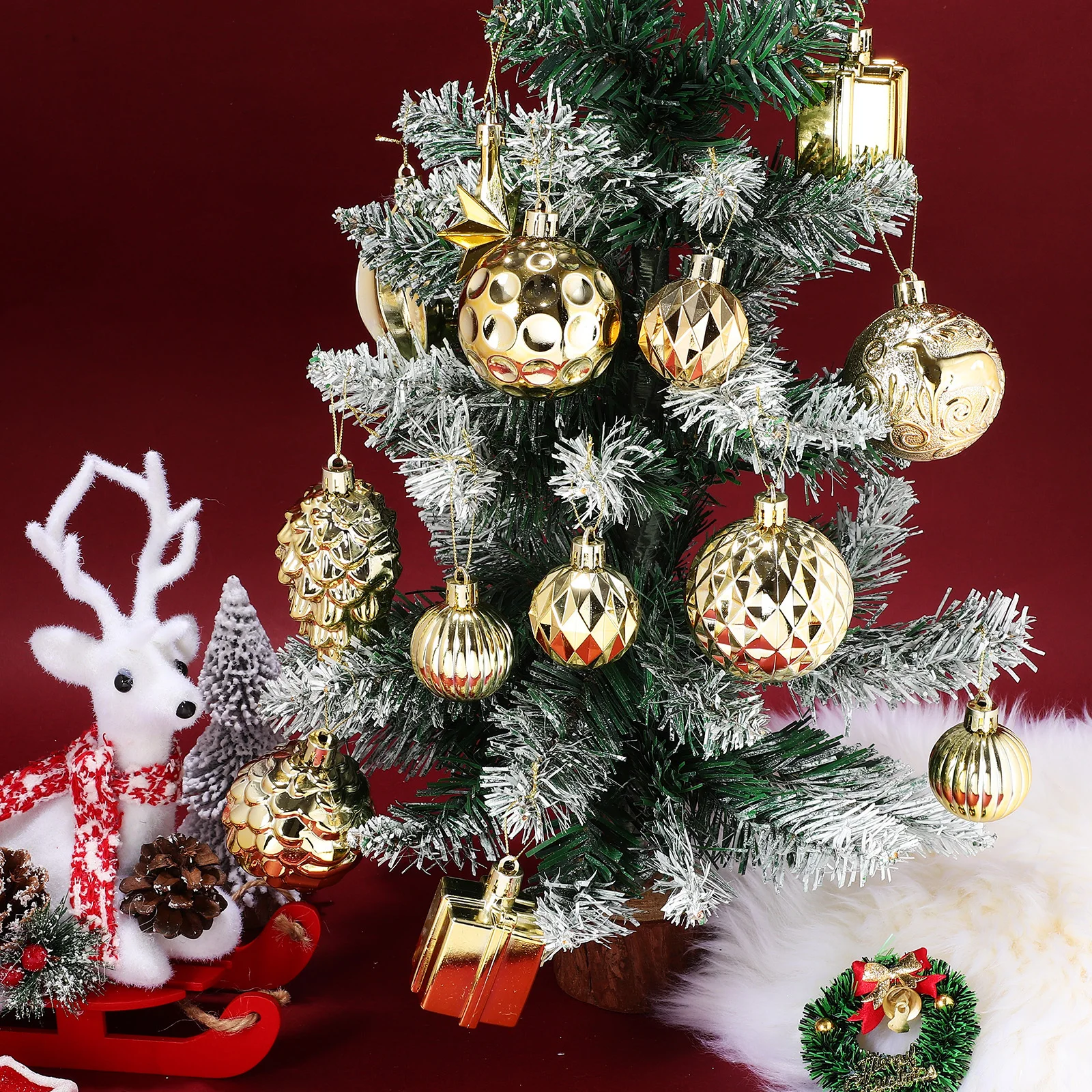 

12Pcs Christmas Tree Hanging Balls Fine Workmanship Not Easy to Fade Or Break Xmas Decoration Indoor Christmas Tree Decoration