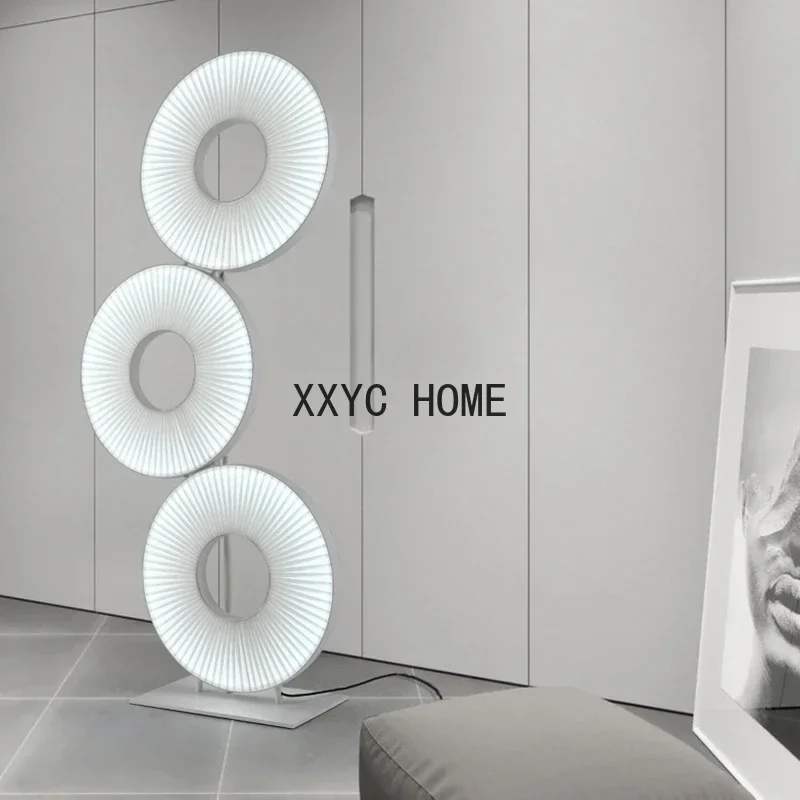 Soggiorno Divano Bordo Atmosfera Lampada da terra Nordic Homestay Camera da letto Zen Schermo in tessuto