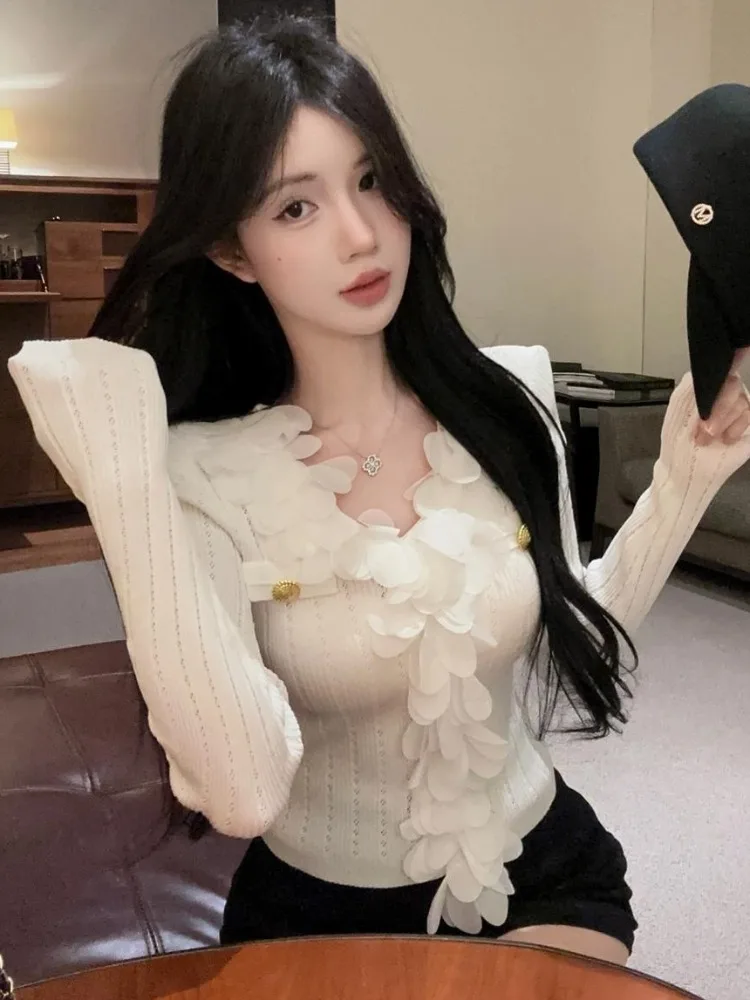 

Новый женский вязаный свитер с V-образным вырезом и 3D-цветами в стиле Sweet Girl, эластичный, приталенный, с длинными рукавами, универсальный элегантный топ для весны и осени