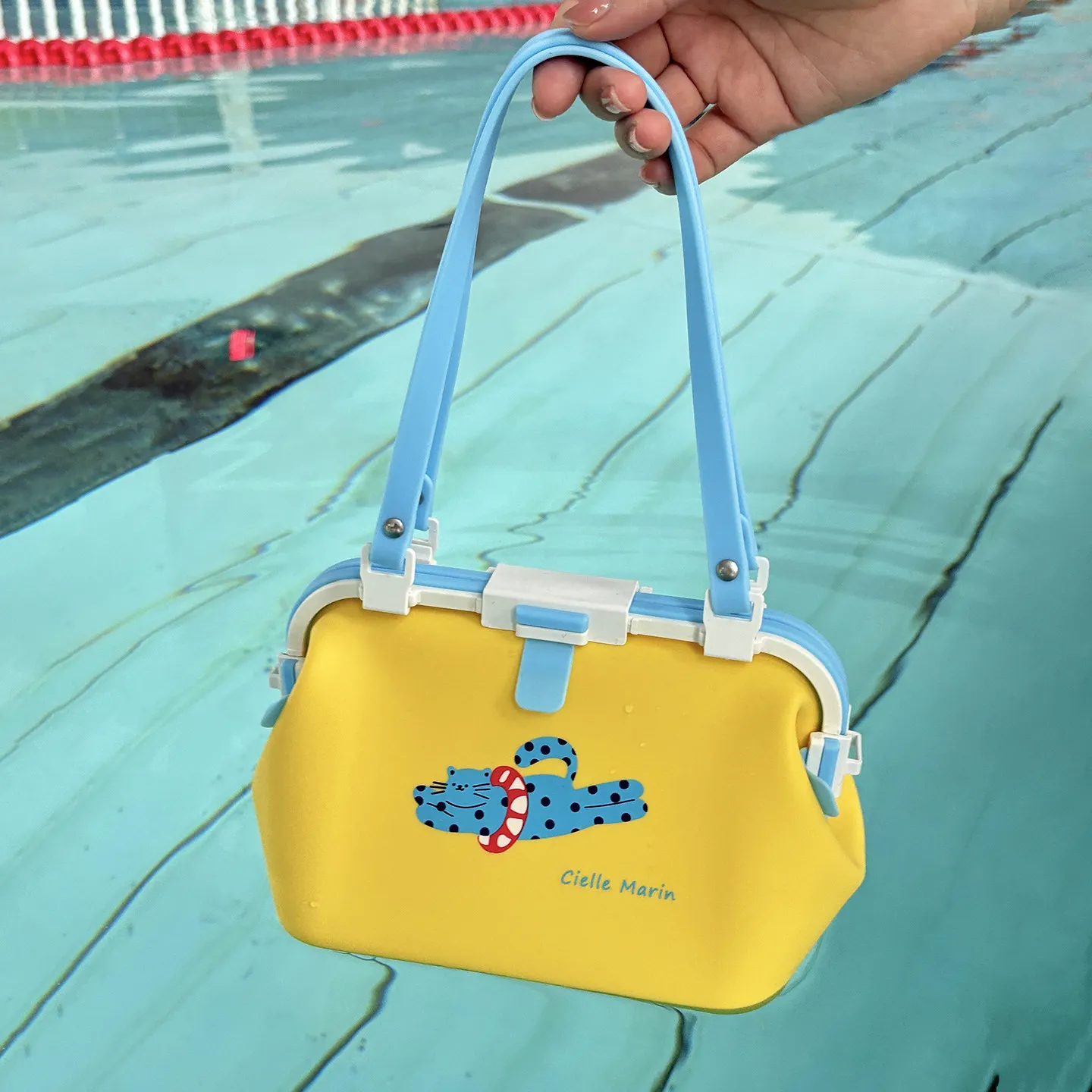 bolsa-de-natacao-de-silicone-a-prova-d'agua-bolsa-portatil-para-produtos-de-higiene-pessoal-grande-capacidade-bolsa-de-armazenamento-para-roupa-de-banho-infantil-bolsa-de-ombro-portatil