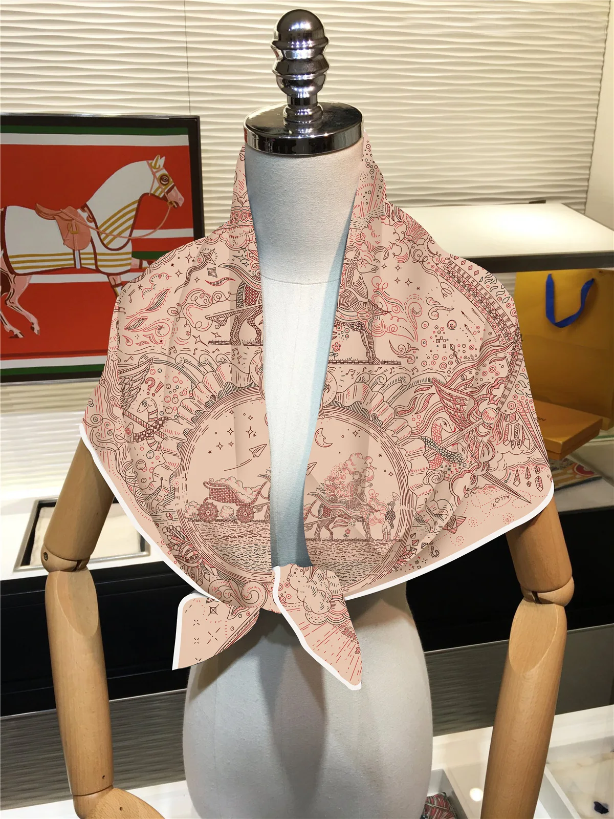 Thumbnail 4 - #38 Cheap Silk Neck Scarf Worth Buying