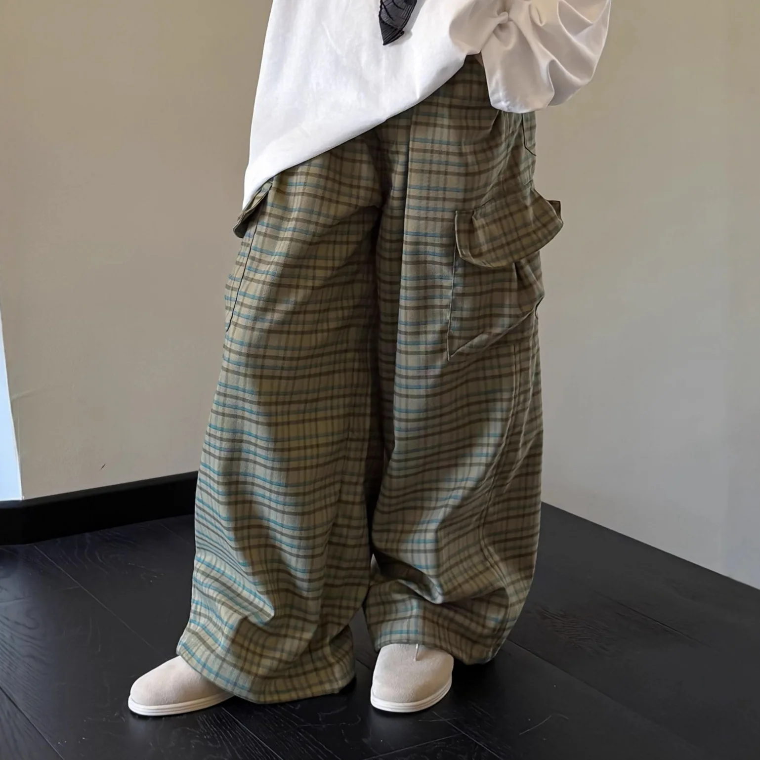 2025 Autumn Unisex Retro Green Checkered Large Pocket Work Pants Loose Casual Pant for Boys and Girls