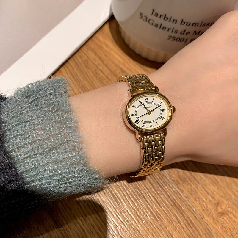 

New Vintage-Style Women'S WatchAntique-Inspired Timepiece Exquisite Ladies' Wristwatch, Fashionable And Luxurious Women'S Watch.