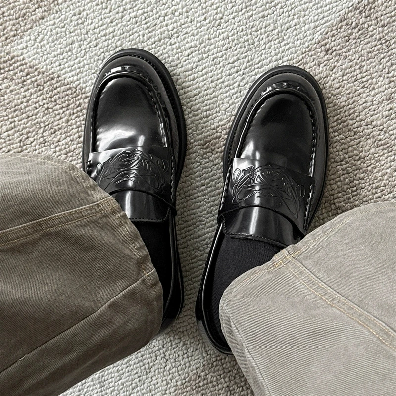 British Style Men Patent Leather Dress Shoes Pointed Toe Height Increasing Classic Gentleman Oxforfd Leather Men Shoes