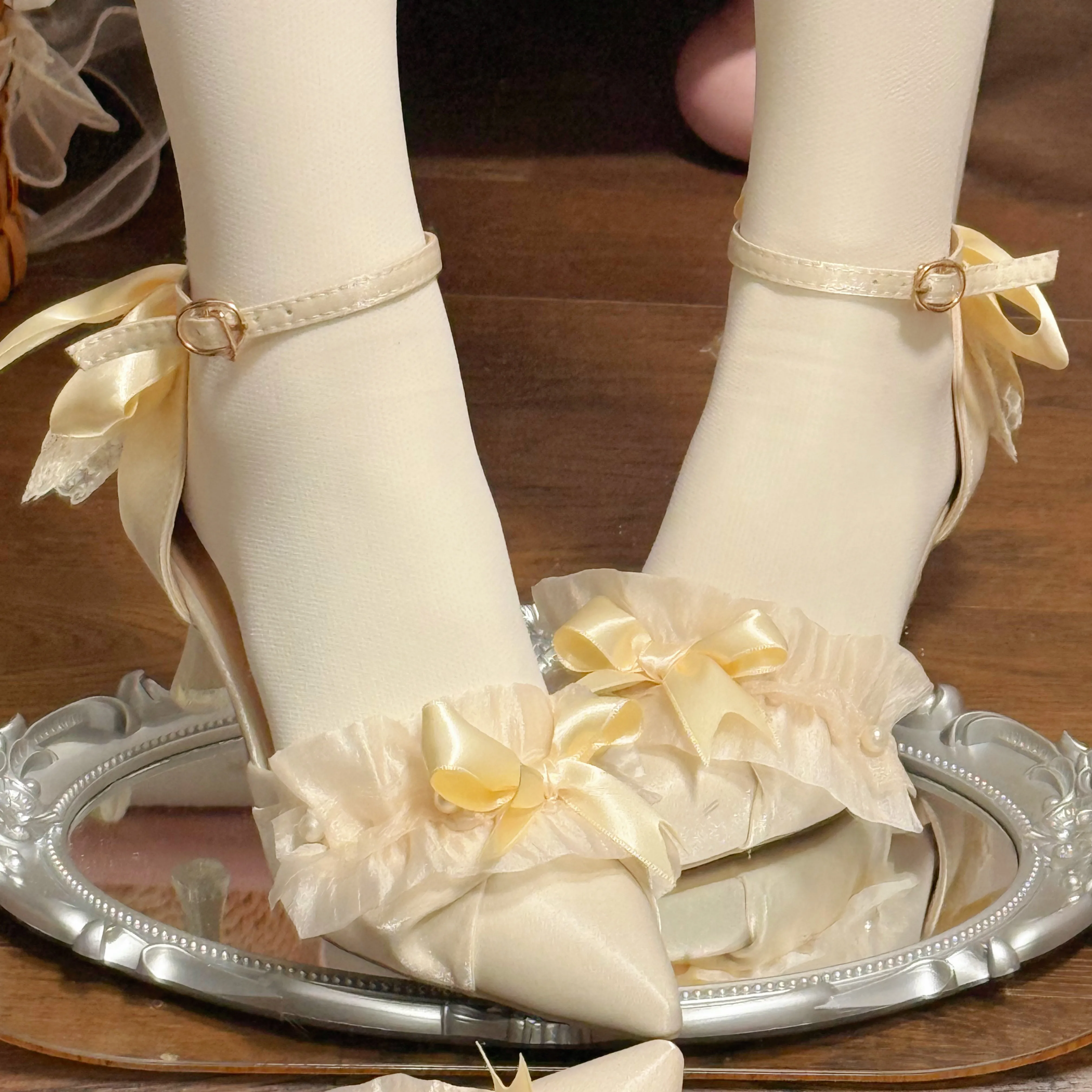 Sweet Lolita High Heels Women Beige Pointed Toe Mid Heel Lace Ruffle Bow Ankle Strap Handmade Original Cosplay Party Dress Shoes