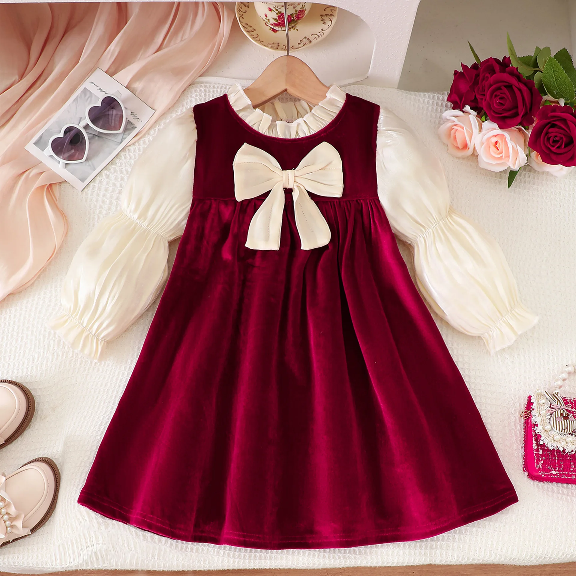 Toddler Girls Velvet Princess Gown Palace Style Bow Decor Puff Sleeve Lace Neckline Kids Christmas New Year Festive Dress