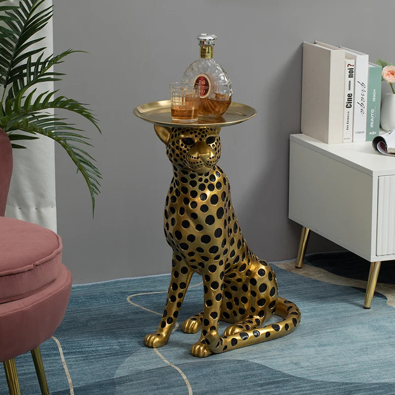 طاولة القهوة الإبداعية الإبداعية ليوبارد شكل الطابق الحلي غرفة المعيشة المنزلي الديكور ضوء الفاخرة مدخل صينية طاولات جانبية