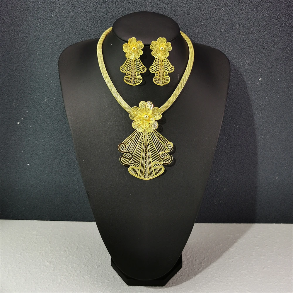 ESALE 24K Gold Plated Dubai African Jewelry European and American Women's Banquet Petal Necklace Earring Set Accessories