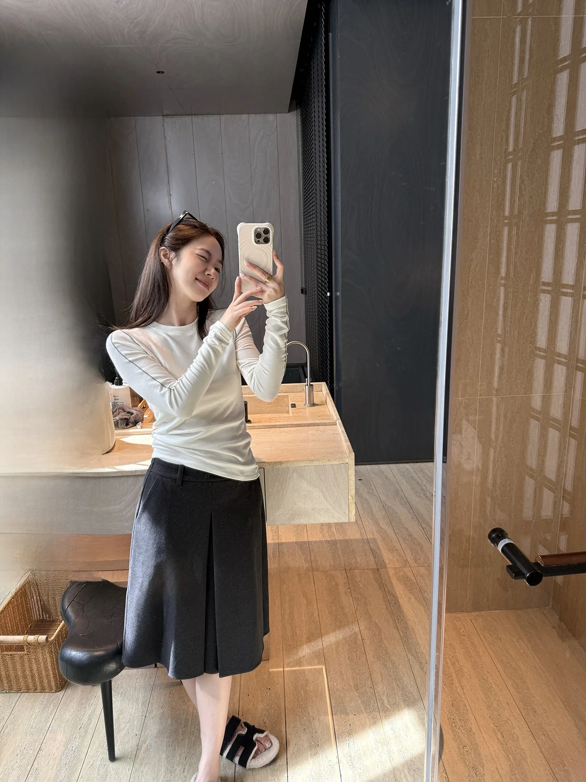 

Юбка А-силуэта MOMENTHOME из высококачественной шерсти, черная, с эластичной талией, повседневная, для города, для путешествий, весенняя