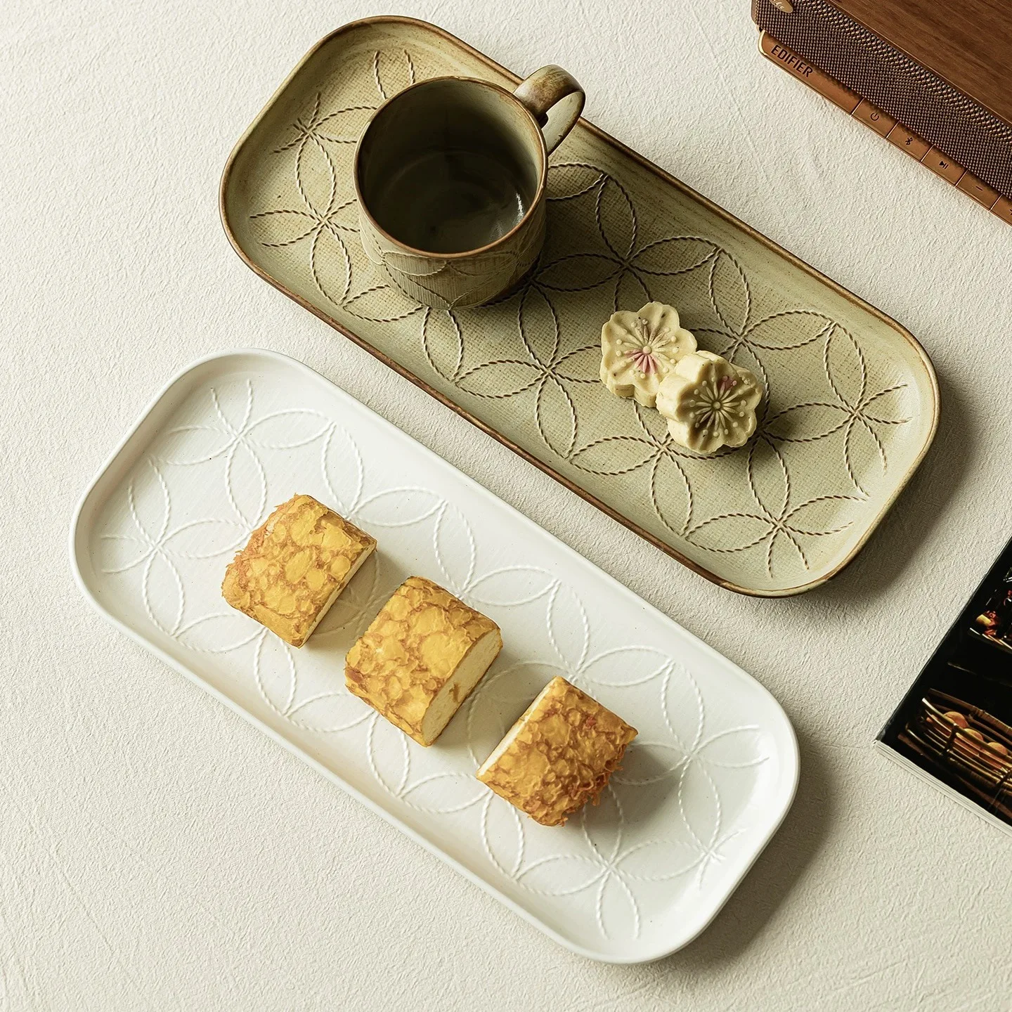 Retro Ceramic Long Board Chinese Relief Cake Vegetable Fruit Plate Western Steak Plate