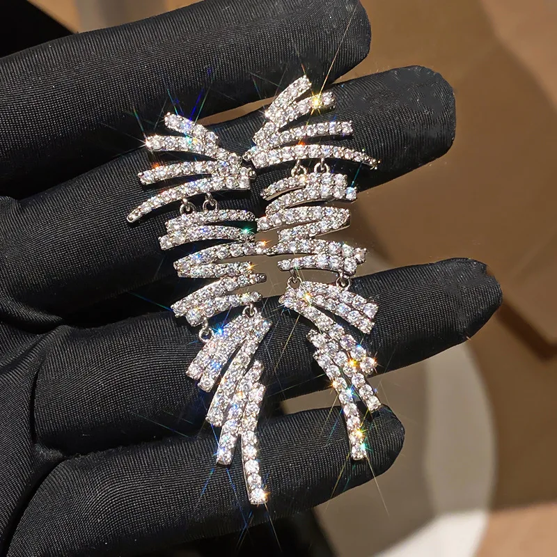 ZAKOL Übertriebene, unregelmäßige, vollbesetzte Ohrringe mit großen Zirkonia-Steinen für Damen, luxuriöser, eleganter Schmuck für Hochzeiten, Partys und Bankette – Detail 5