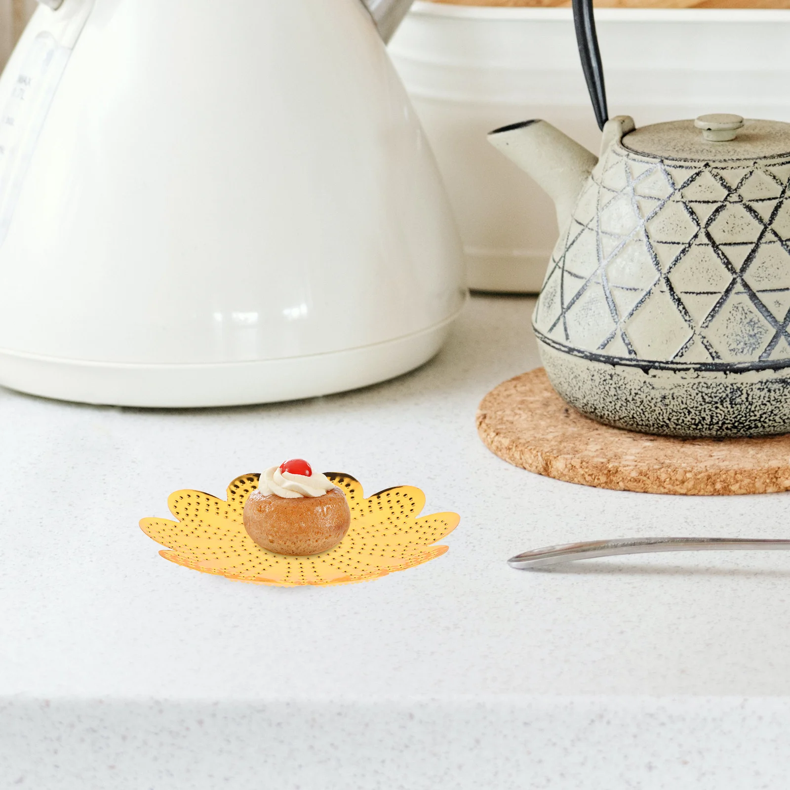 

Fruit Snack Serving Tray Square Metal Storage Plate For Candy Dried Fruits Nuts Appetizers Dessert Coffee Table Tray