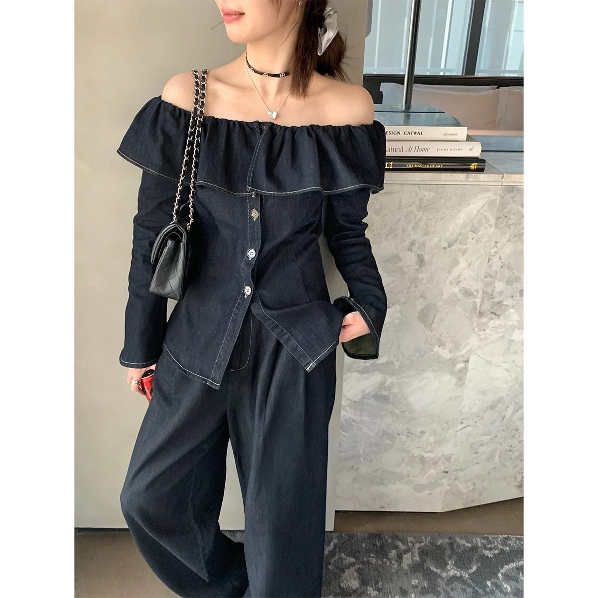 

Deep Blue One-oulder Denim Set with Lace Trim Straight Leg High Waist Jeans Faionable Women's Spring Collection