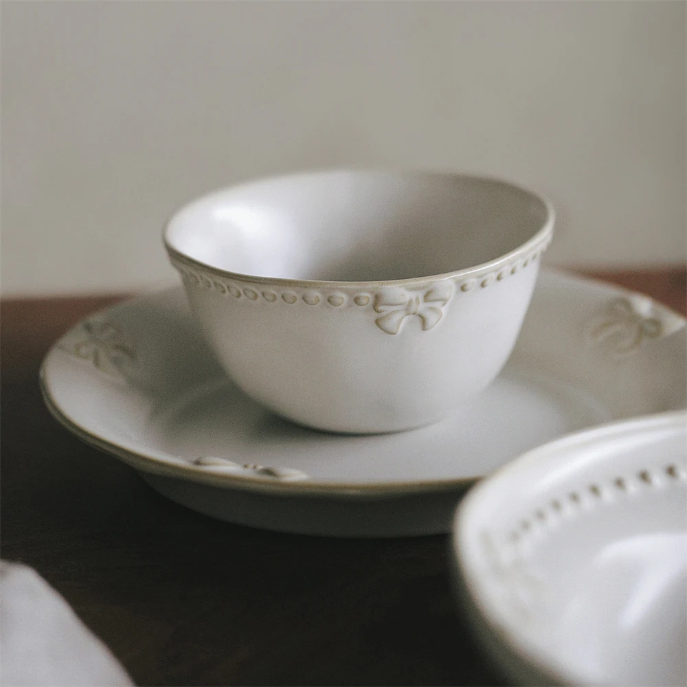 Picture 7: Western Style Ceramic Plates Kitchen Supplies Salads Pizza Plates Home Decor White Relief Soup Plates Rice Bowls Tableware