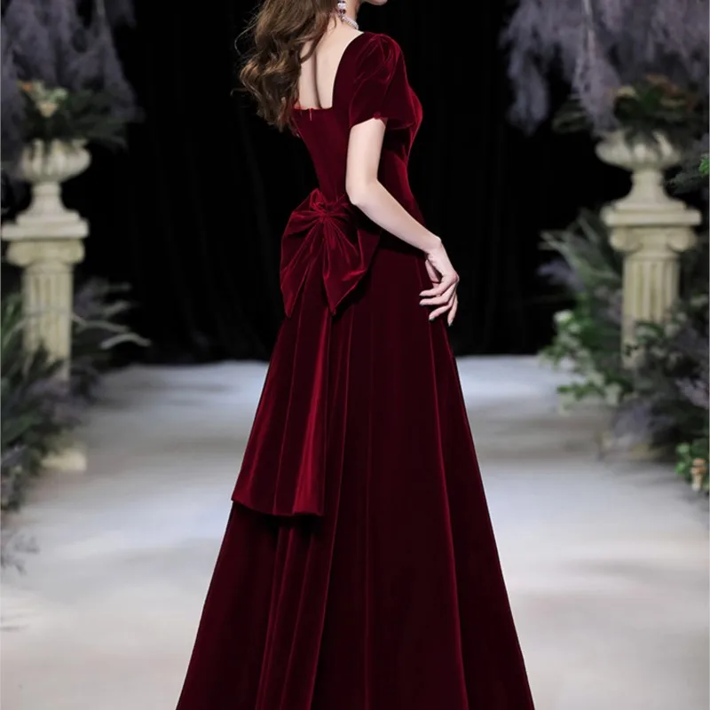 

Red banquet temperament velvet long atmosphere elegant thin usually can wear a dress