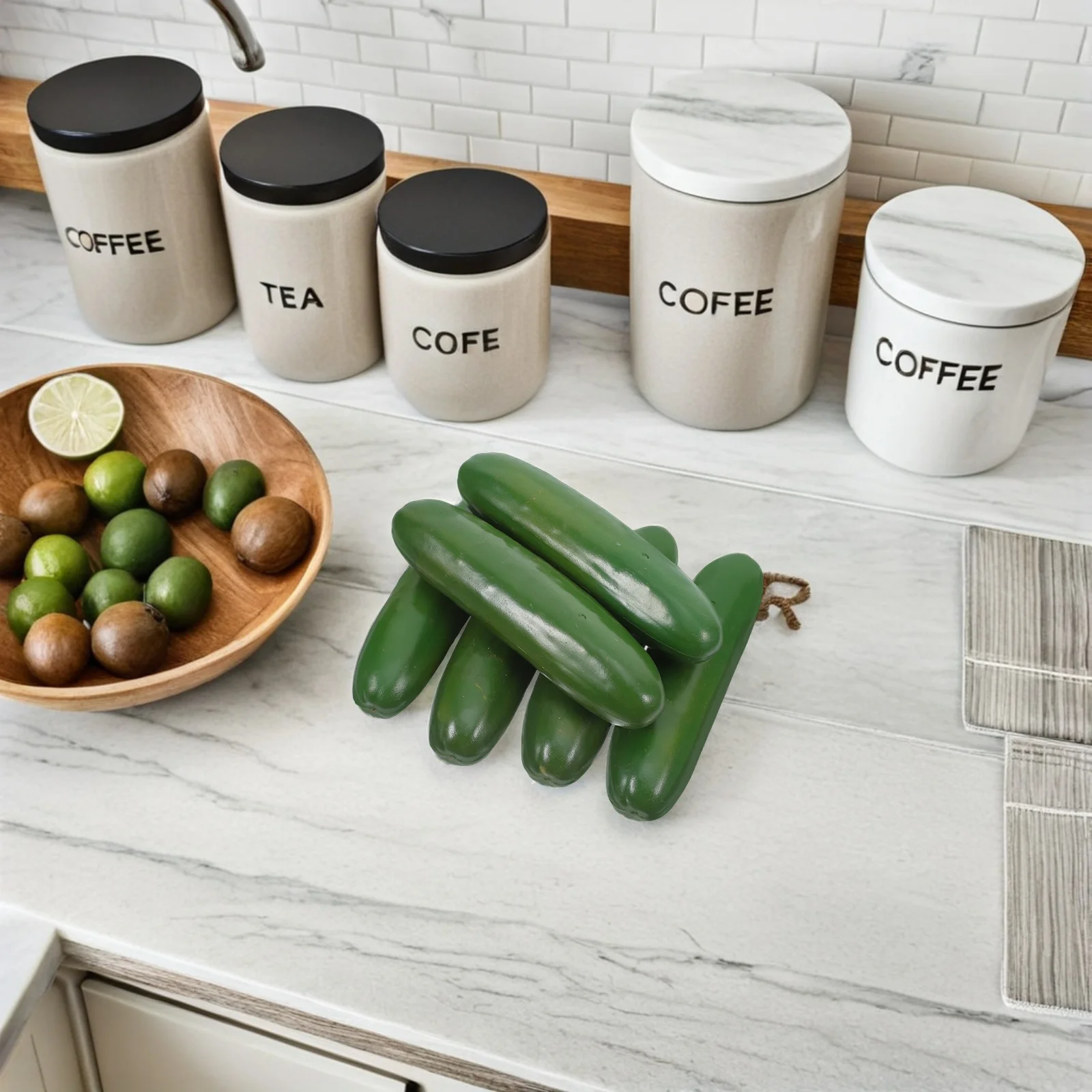 

6Pcs Realistic Faux Cucumbers Mini Plastic Vegetable Decor for Kitchen Home DIY Photo Props Artificial Cucumber Models