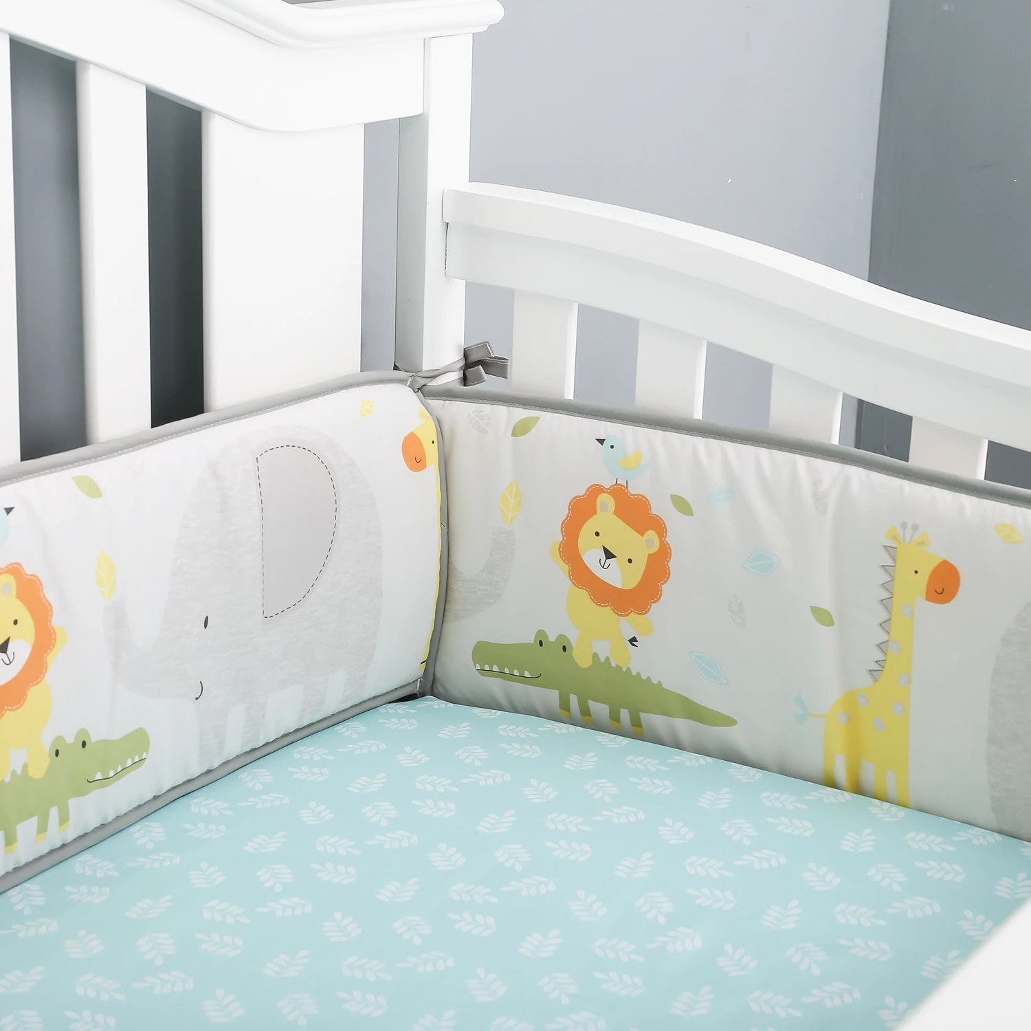 5Pcs Cartoon Thick Cot Protector Bumpers Luxury Cotton Linen Baby Bedding Set Soft Cotton Crib Sets (4Bumpers+Crib Sheet)