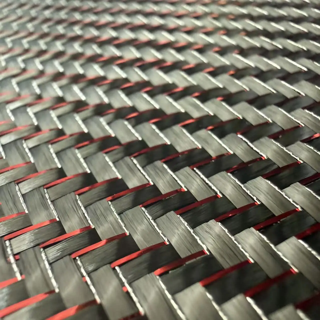 3k 200g 2x2 Twill Plain Echt-Carbonfaser und Metallfaser-Mischgewebe, kleine Musterrolle in Rot, Blau, Lila, Grün – Detail 3
