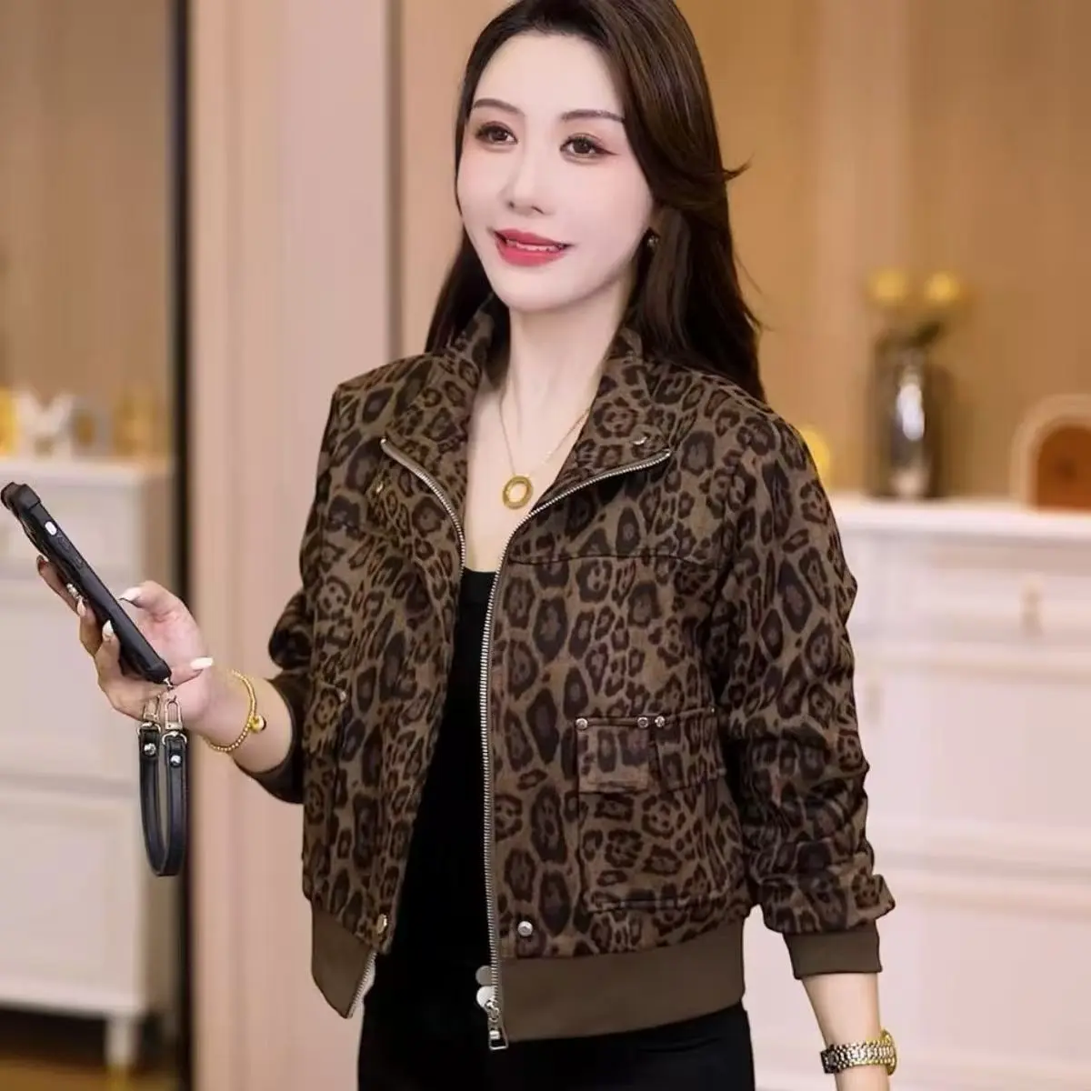 

Осень 2024, новинка, женская короткая куртка в американском стиле ретро, топ с леопардовым узором, модная куртка, пальто с леопардовым узором